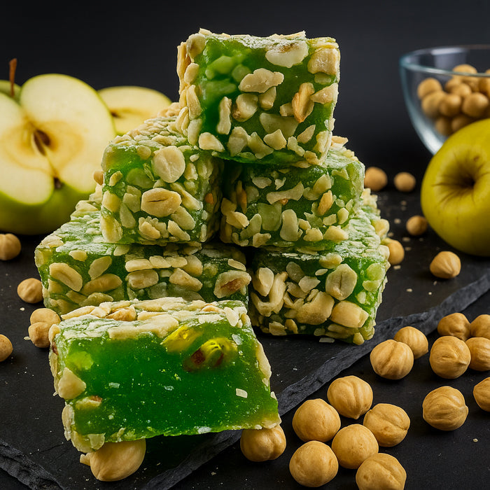 Ābolu lukums ar lazdu riekstiem