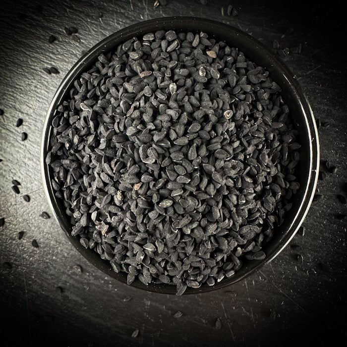 Melno ķimeņu sēklas