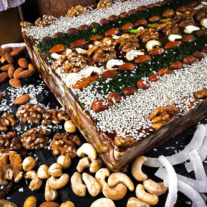 Saldā krējuma-šokolādes halva-šerbets