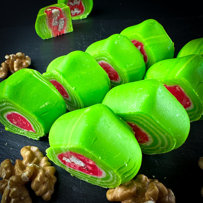 Samarkandas halvas rullīši ar aveņu-piparmētru garšu un valriekstiem